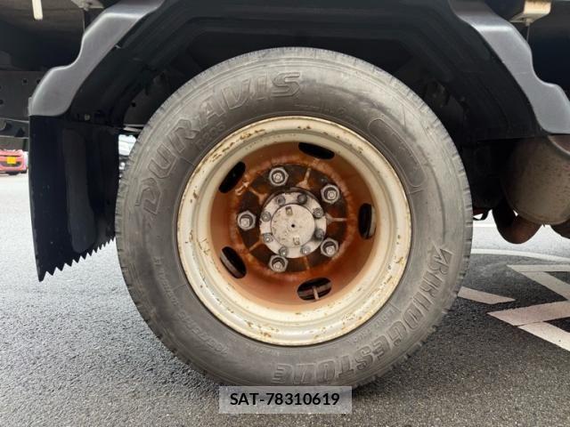 Isuzu ELF TRUCK 2011-11 7357646-9