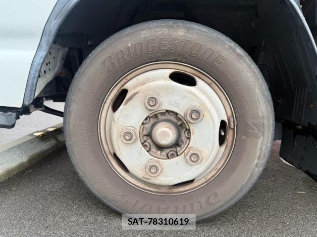 Isuzu ELF TRUCK 2011-11 7357646-11