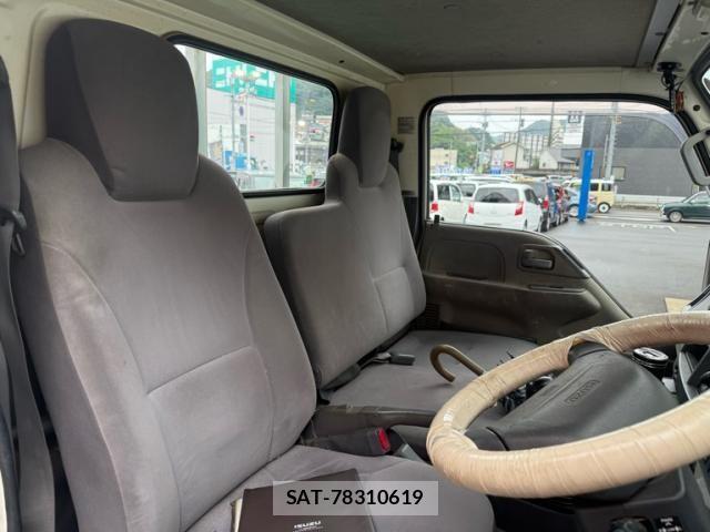 Isuzu ELF TRUCK 2011-11 7357646-13