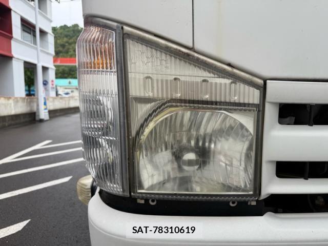 Isuzu ELF TRUCK 2011-11 7357646-2