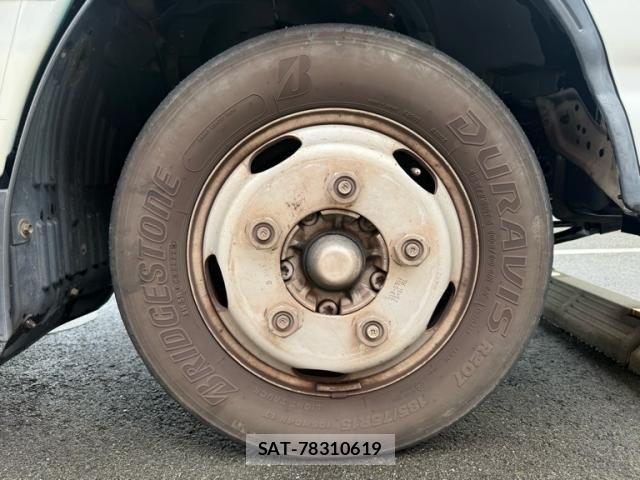 Isuzu ELF TRUCK 2011-11 7357646-8