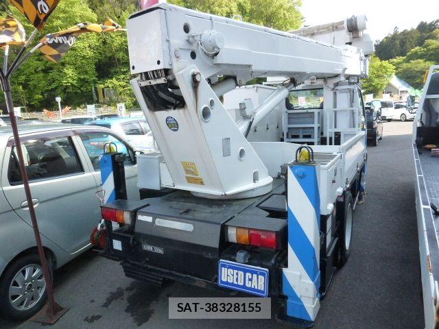 Isuzu ELF TRUCK 2003-09 7357640-2