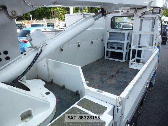 Isuzu ELF TRUCK 2003-09 7357640-6