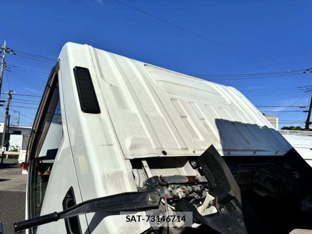 Isuzu ELF TRUCK 2013-12 7357643-11