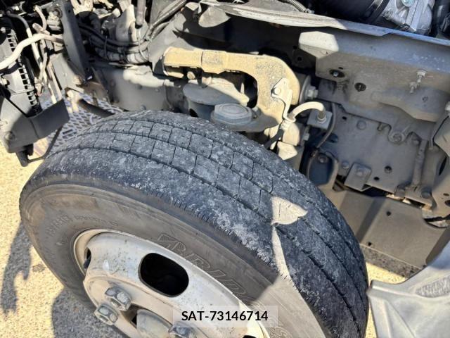 Isuzu ELF TRUCK 2013-12 7357643-25