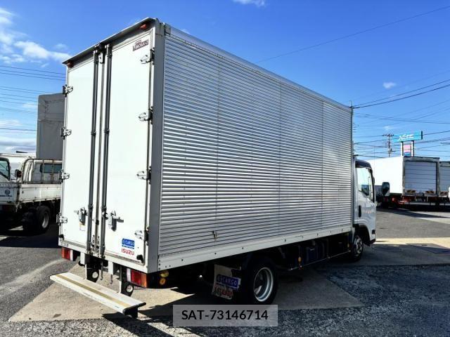 Isuzu ELF TRUCK 2013-12 7357643-4