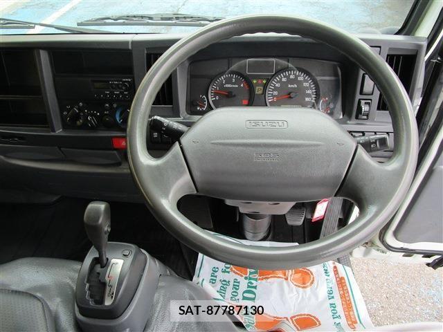 Isuzu ELF TRUCK 2013-10 7357645-9