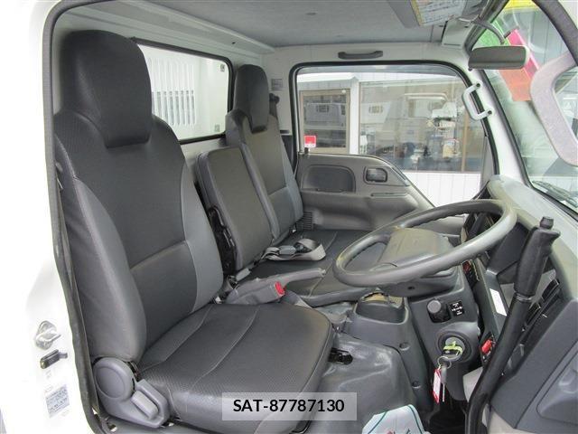Isuzu ELF TRUCK 2013-10 7357645-13