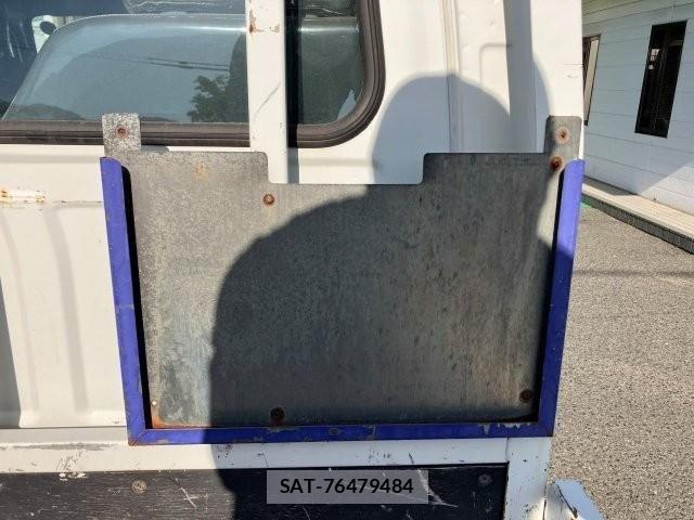 Isuzu ELF TRUCK 2020-03 7357636-13