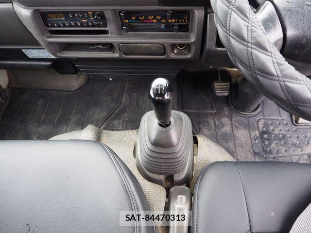 Isuzu ELF TRUCK 2004-06 7357652-17