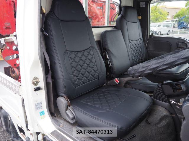 Isuzu ELF TRUCK 2004-06 7357652-18