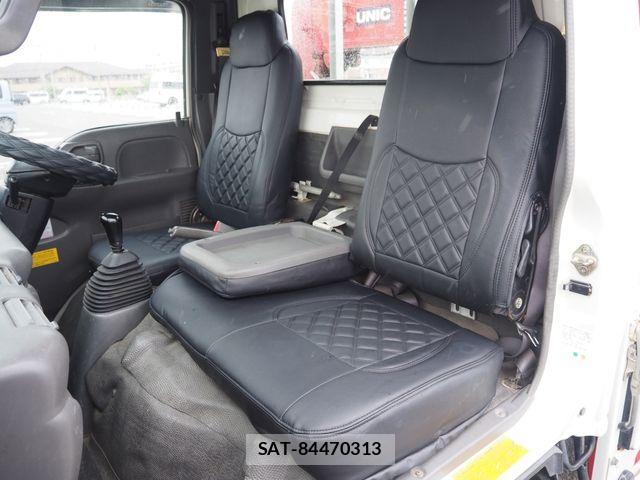 Isuzu ELF TRUCK 2004-06 7357652-19