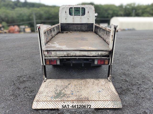Isuzu ELF TRUCK 2010-03 7357653-16