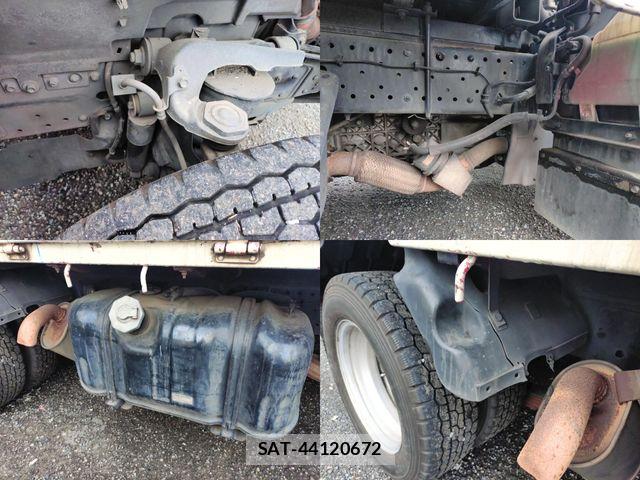 Isuzu ELF TRUCK 2010-03 7357653-23
