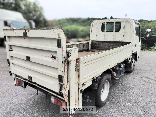Isuzu ELF TRUCK 2010-03 7357653-2