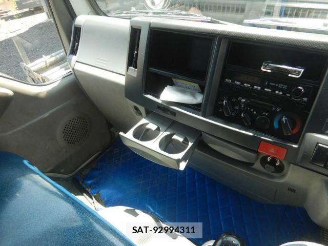 Isuzu ELF TRUCK 2012-09 7357647-20