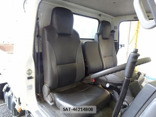 Isuzu ELF TRUCK 2019-07 7392029-17