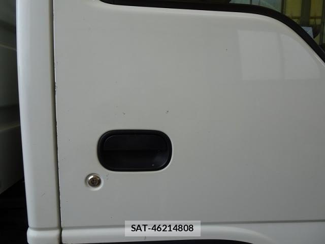 Isuzu ELF TRUCK 2019-07 7392029-26