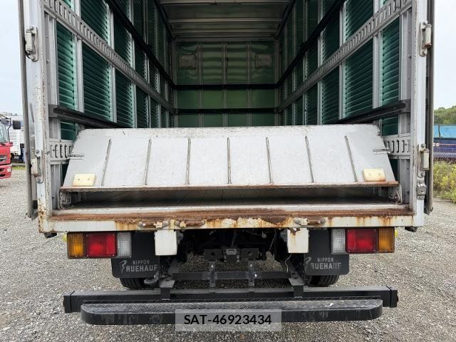 Isuzu ELF TRUCK 2011-08 7392047-20
