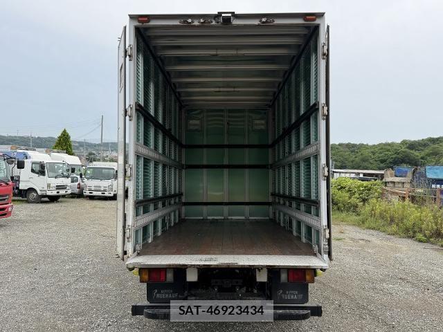 Isuzu ELF TRUCK 2011-08 7392047-22