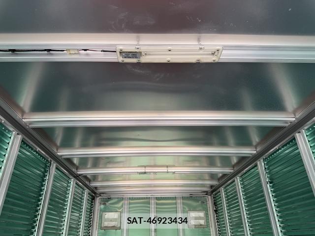 Isuzu ELF TRUCK 2011-08 7392047-25