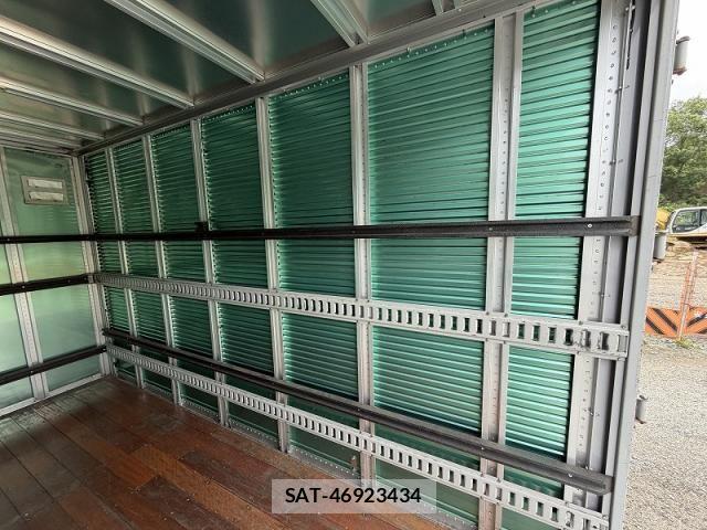 Isuzu ELF TRUCK 2011-08 7392047-27