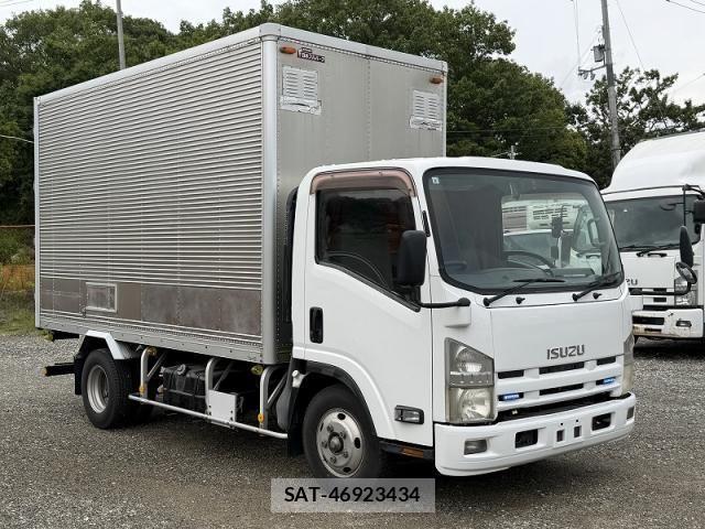 Isuzu ELF TRUCK 2011-08 7392047-7