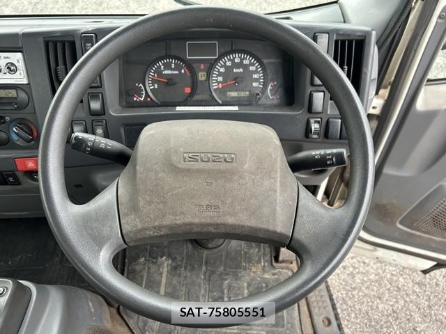 Isuzu ELF TRUCK 2015-06 7392027-3