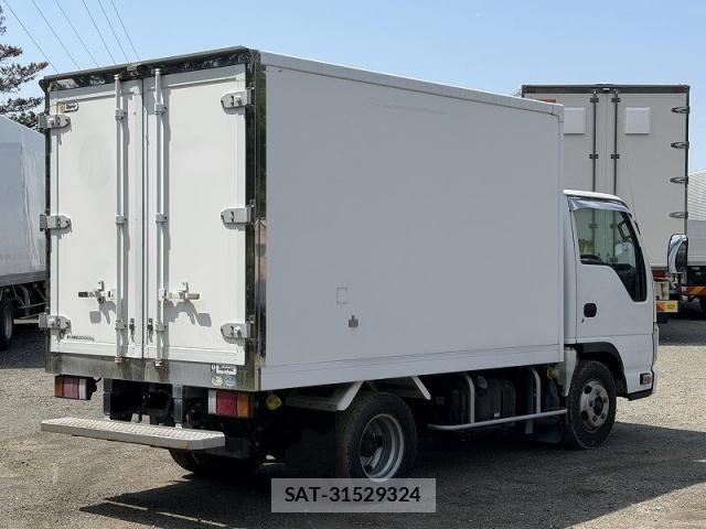 Isuzu ELF TRUCK 2013-11 7392045-5