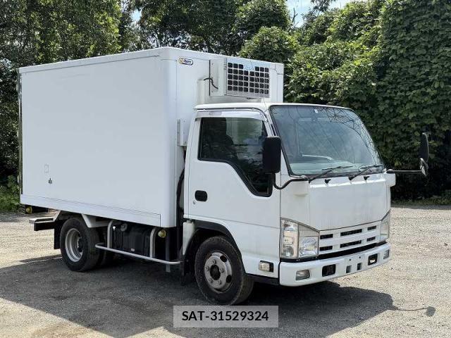 Isuzu ELF TRUCK 2013-11 7392045-7