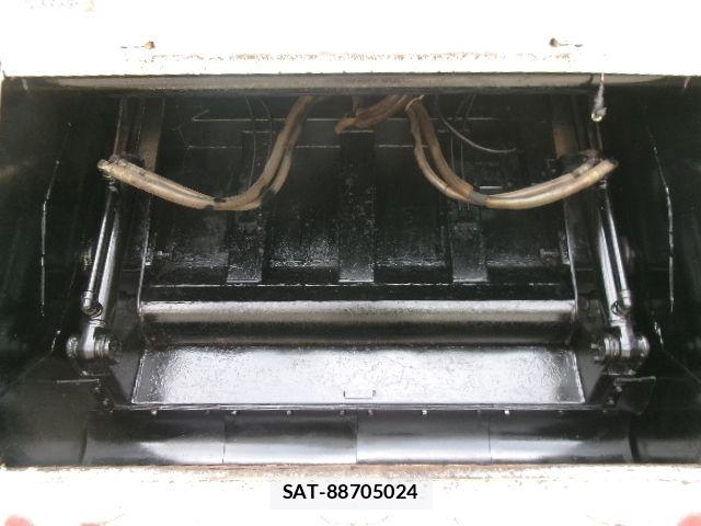 Isuzu ELF TRUCK 2006-06 7392036-9