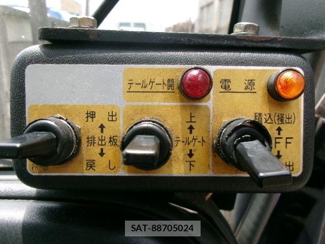 Isuzu ELF TRUCK 2006-06 7392036-20