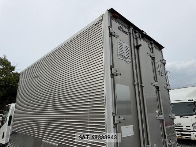 Isuzu ELF TRUCK 2011-08 7392051-13