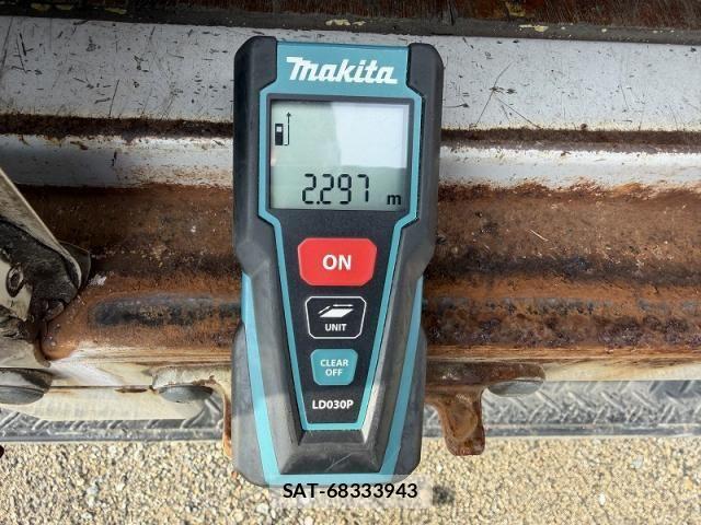 Isuzu ELF TRUCK 2011-08 7392051-18