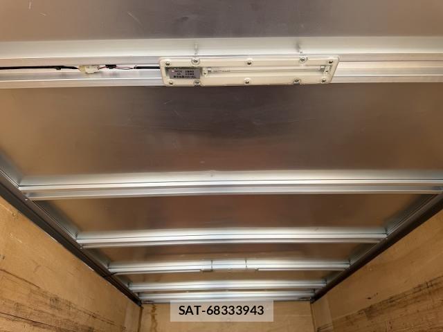 Isuzu ELF TRUCK 2011-08 7392051-25