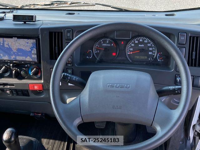 Isuzu ELF TRUCK 2016-09 7392044-15