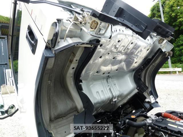 Isuzu ELF TRUCK 2022-08 7392026-8