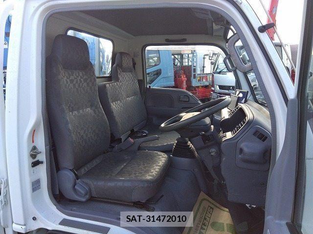 Isuzu ELF TRUCK 2006-03 7392042-13