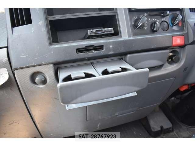 Isuzu ELF TRUCK 2014-04 7454123-23
