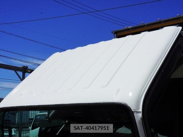 Isuzu ELF TRUCK 2013-07 7454117-15
