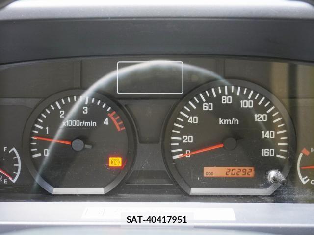 Isuzu ELF TRUCK 2013-07 7454117-4