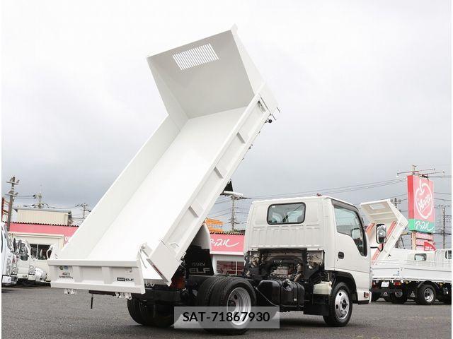 Isuzu ELF TRUCK 2019-03 7454114-1
