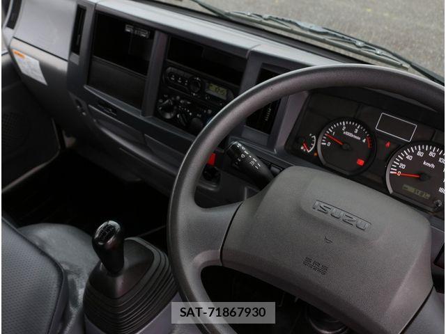 Isuzu ELF TRUCK 2019-03 7454114-23