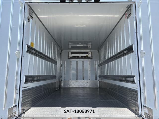 Isuzu ELF TRUCK 2015-05 7454118-18