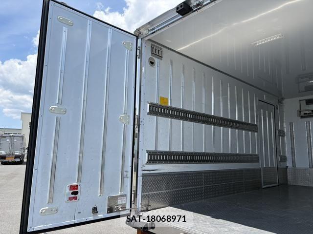 Isuzu ELF TRUCK 2015-05 7454118-21