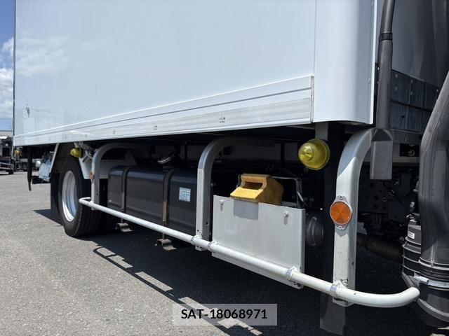Isuzu ELF TRUCK 2015-05 7454118-26