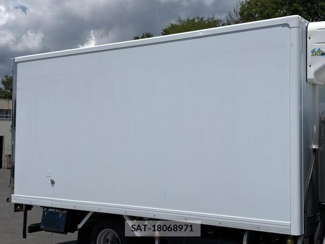 Isuzu ELF TRUCK 2015-05 7454118-8