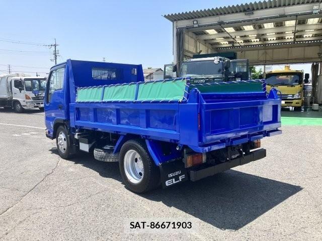 Isuzu ELF TRUCK 2020-02 7454115-2