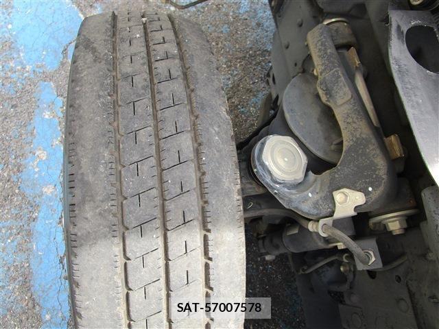 Isuzu ELF TRUCK 2014-04 7454121-19