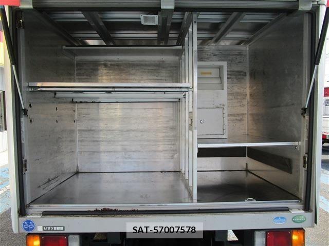 Isuzu ELF TRUCK 2014-04 7454121-28